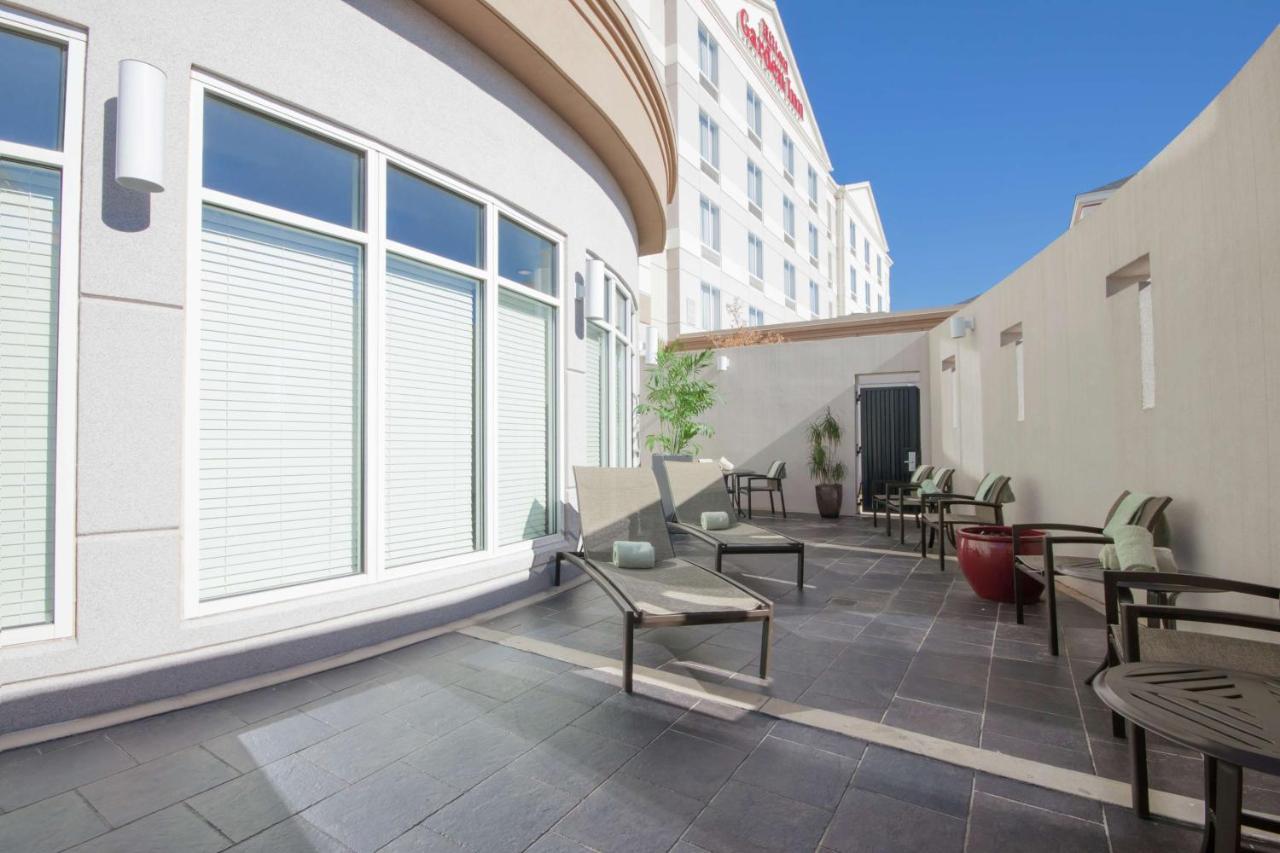 Hilton Garden Inn Oklahoma City Midtown Экстерьер фото
