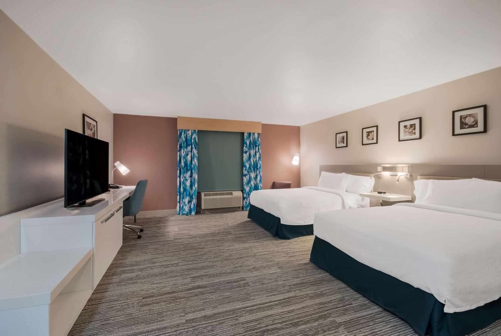 Hilton Garden Inn Oklahoma City Midtown Экстерьер фото