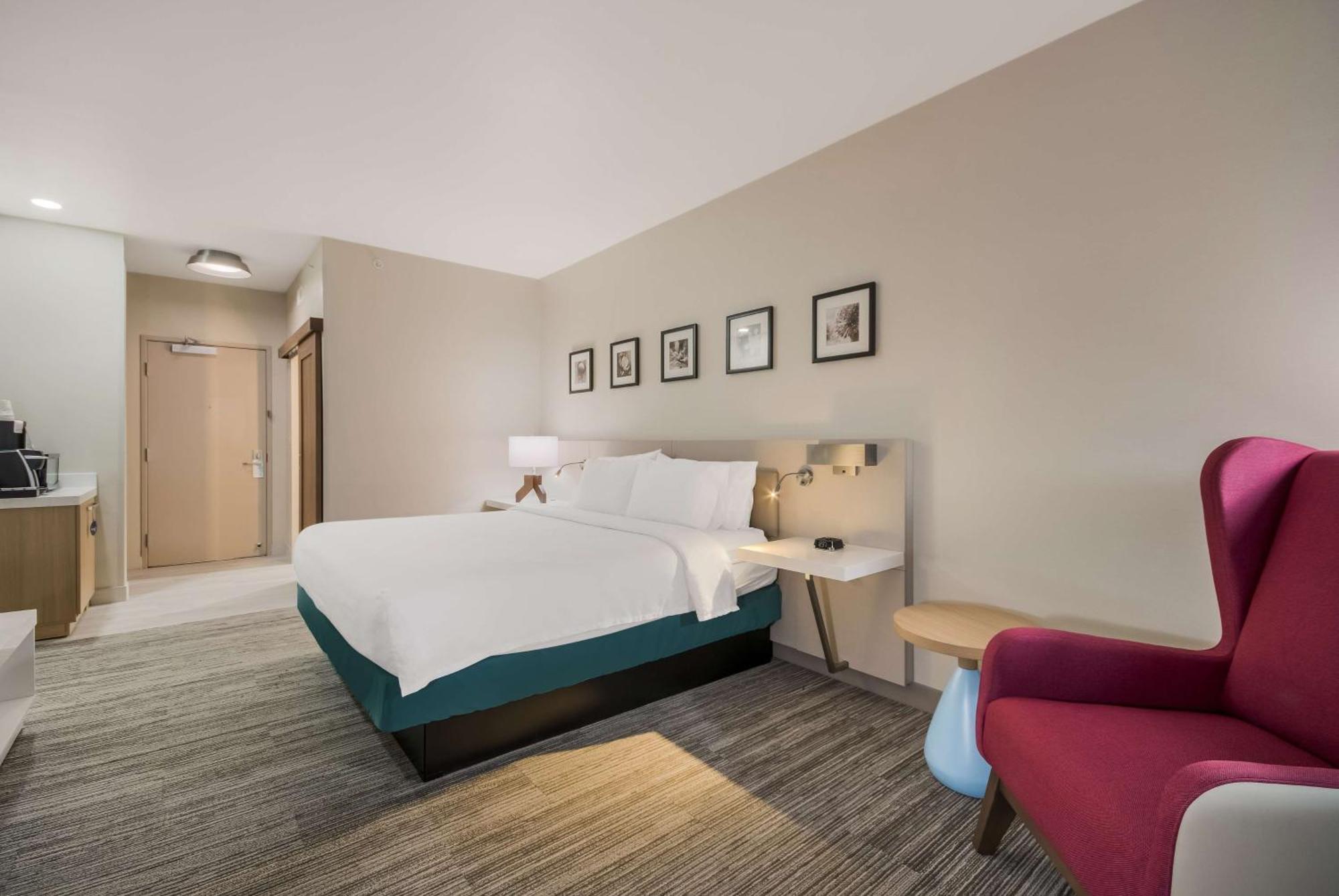 Hilton Garden Inn Oklahoma City Midtown Экстерьер фото