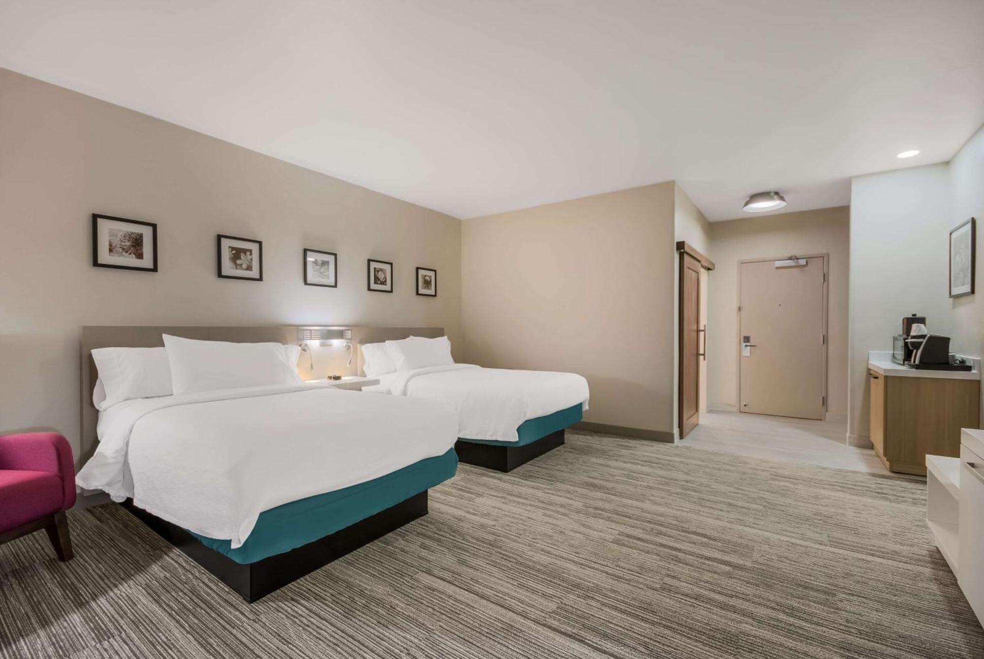 Hilton Garden Inn Oklahoma City Midtown Экстерьер фото