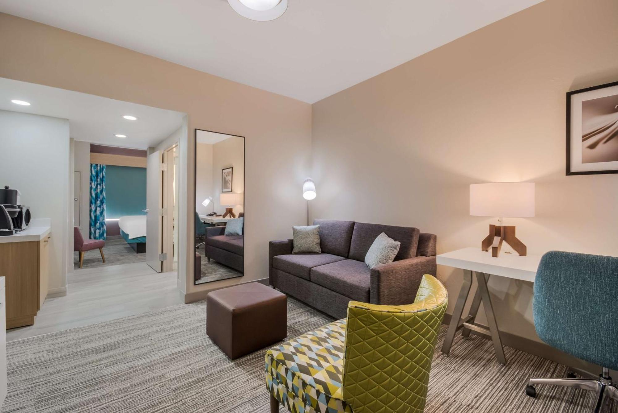 Hilton Garden Inn Oklahoma City Midtown Экстерьер фото