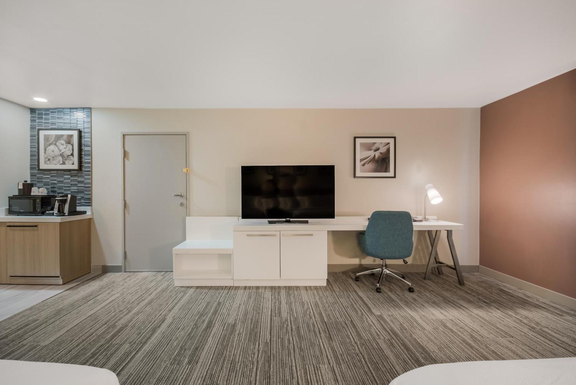 Hilton Garden Inn Oklahoma City Midtown Экстерьер фото